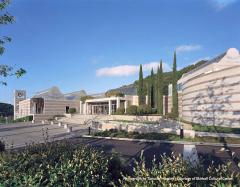 entrance to Skirball Cultural Center