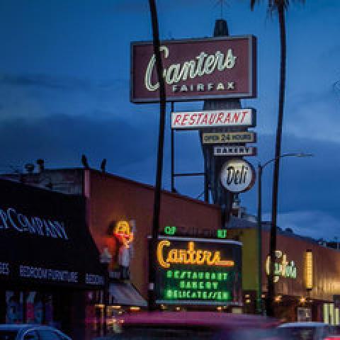 photo of Canters Deli neon sign at dusk